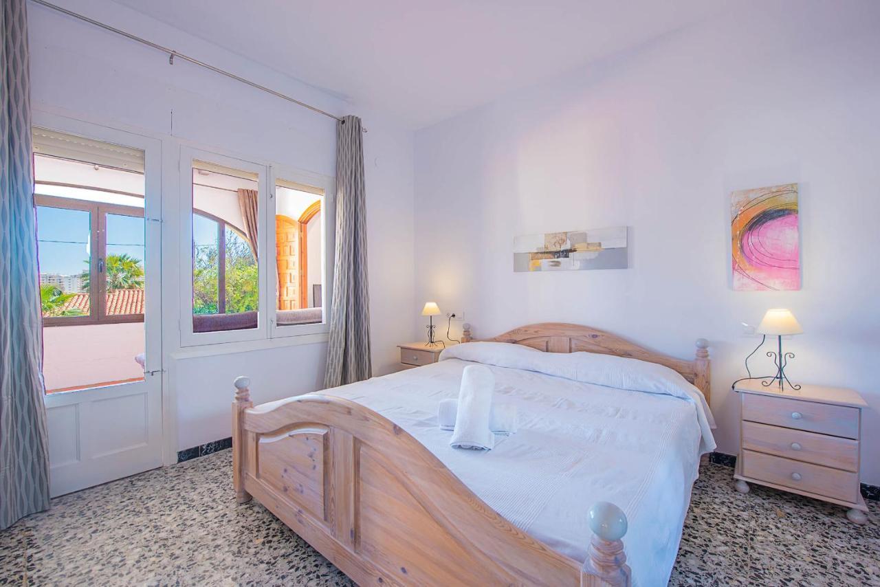 Villa Cronos - Plusholidays Калпе Екстериор снимка