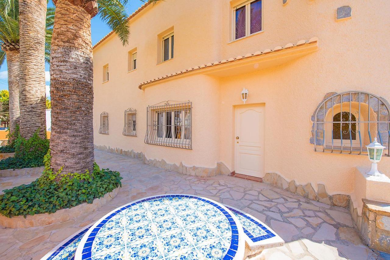 Villa Cronos - Plusholidays Калпе Екстериор снимка